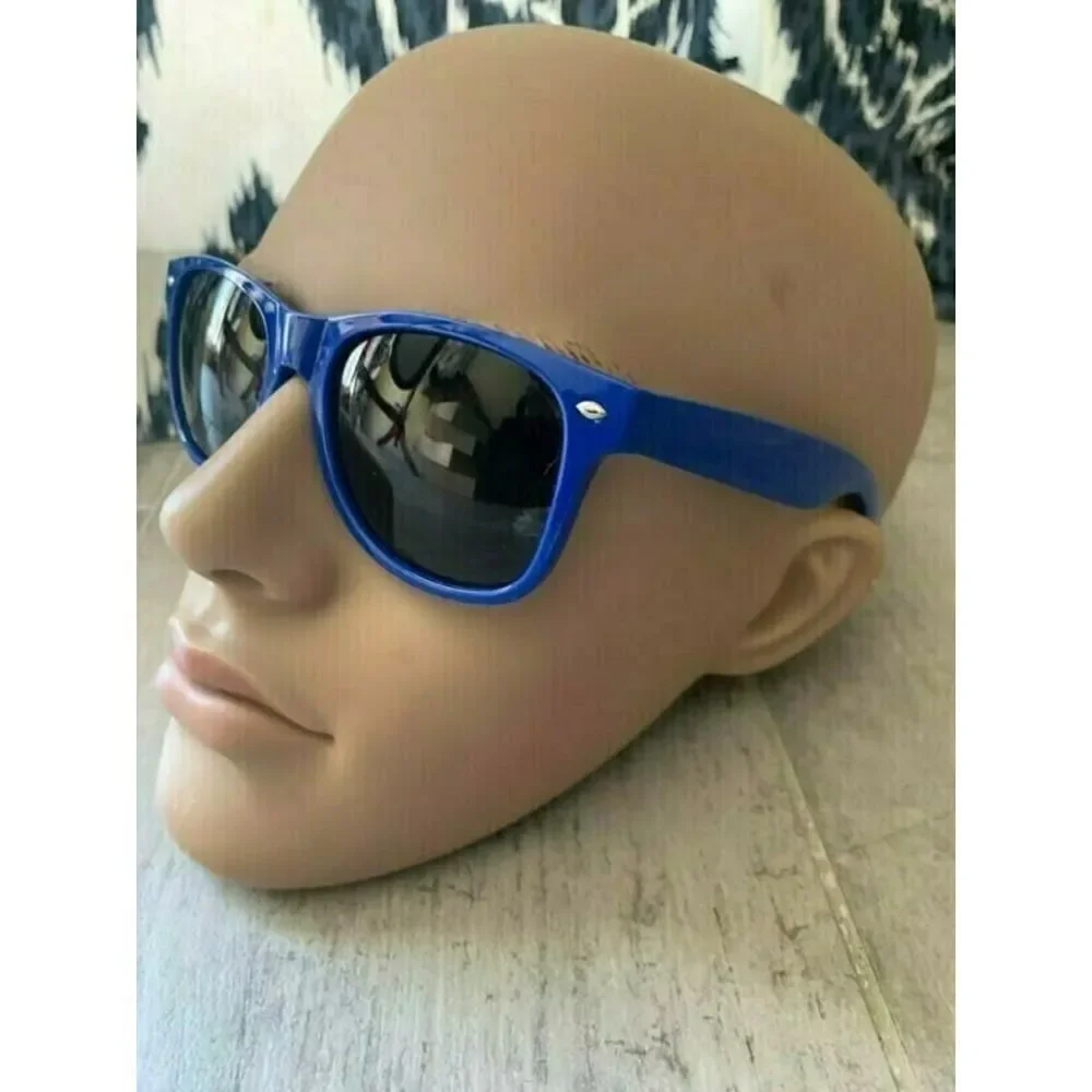 Beaches & Brandy sunglasses beach